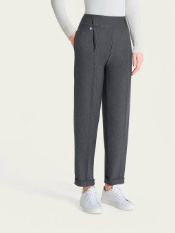 Pantalone a carota con tasche DO16PF